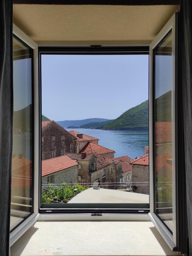 Gudelj Apartments Perast Buitenkant foto